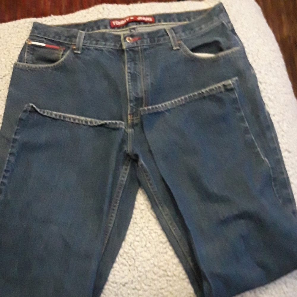 Tommy Hilfiger mens 34/30 jeans